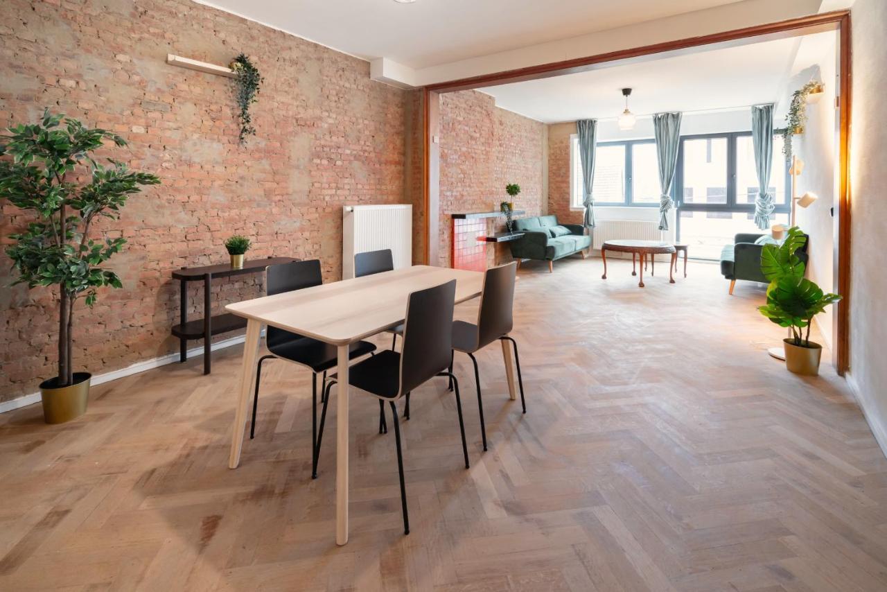 Apartment City Center Two-bedroom